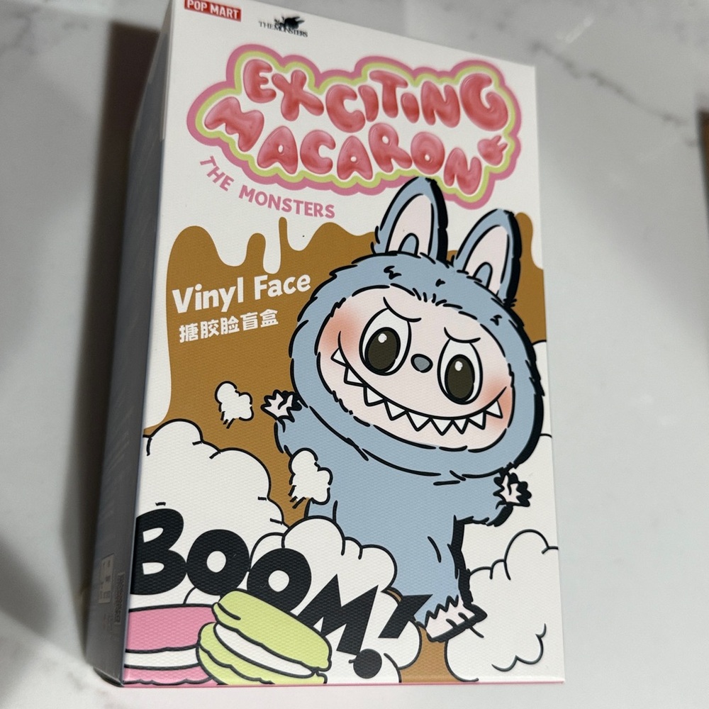 Exciting Macaron The Monsters Collectible Vinyl Face-Sesame Bean
